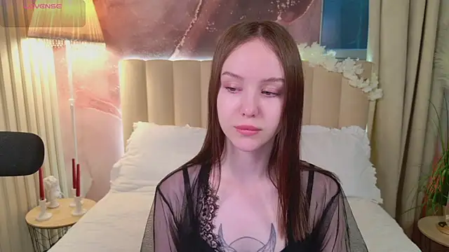 Snapshot of MarySparkle chatting on April 2026 04:05:02 AM MarySparkle online show from April 2026 04:05:02 AM