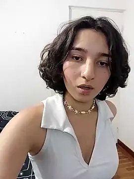 Snapshot of LuaBusch chatting on September 2025 02:44:02 AM LuaBusch online show from September 2025 02:44:02 AM