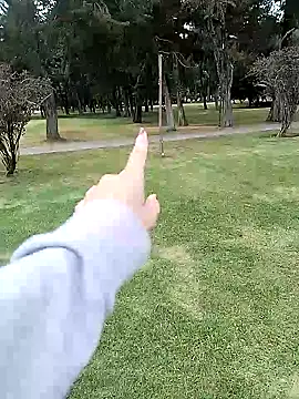 Snapshot of LuaBusch chatting on September 2025 06:55:02 PM LuaBusch online show from September 2025 06:55:02 PM