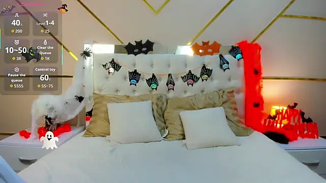 BeatriceAddams online show from October 2025 10:10:02 PM