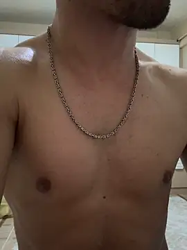 Snapshot of LUKADDES chatting on April 2026 09:31:01 PM LUKADDES online show from April 2026 09:31:01 PM