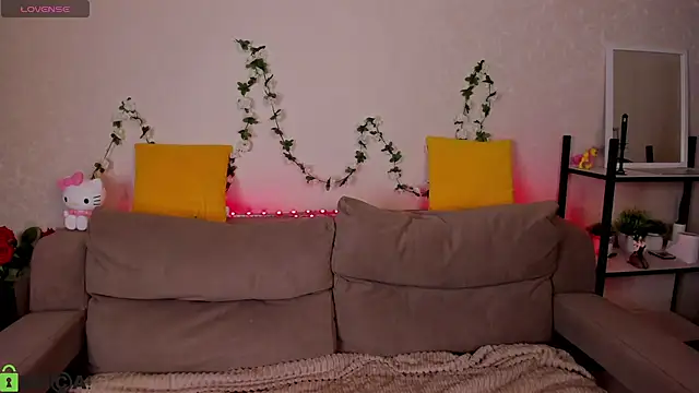 Casey Sweeet online show from April 2026 12:38:01 PM