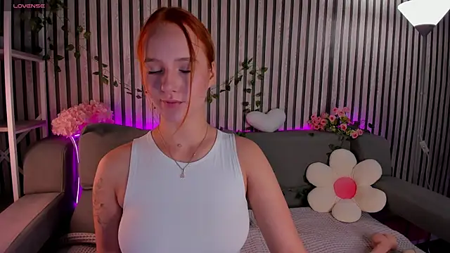 Casey Sweeet online show from July 2026 09:22:01 AM