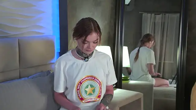 AriWild online show from March 2026 05:13:01 AM