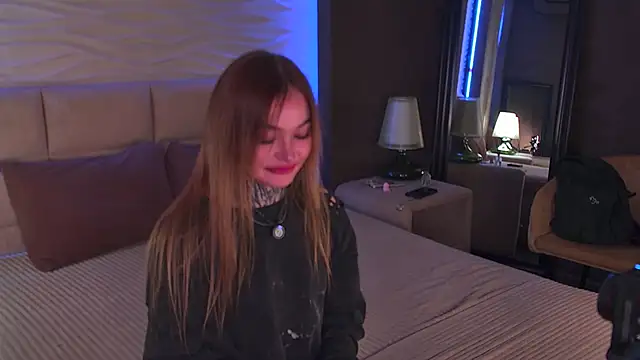 AriWild online show from April 2026 05:26:02 AM