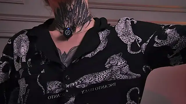 AriWild online show from April 2026 04:57:01 AM