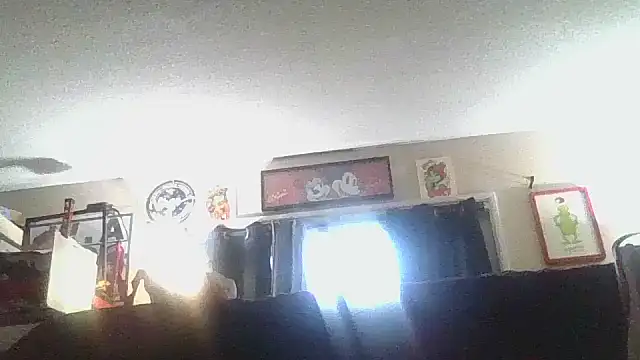 Snapshot of Flossee chatting on October 2025 12:43:02 AM Flossee online show from October 2025 12:43:02 AM