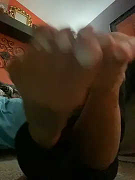 starsaligned online show from October 2025 05:22:01 AM