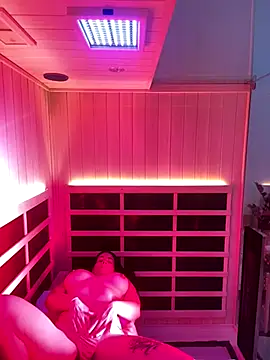 Snapshot of starsaligned chatting on November 2025 06:42:02 PM starsaligned online show from November 2025 06:42:02 PM