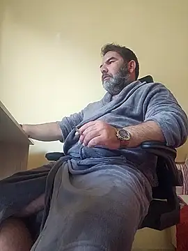 Nesch82 online show from March 2026 07:25:02 AM