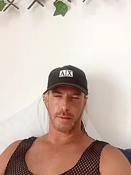 Snapshot of Loiroatv36 chatting on February 2026 02:55:02 PM Loiroatv36 online show from February 2026 02:55:02 PM