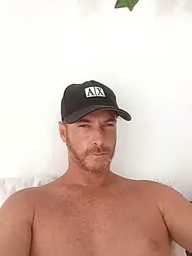 Snapshot of Loiroatv36 chatting on February 2026 05:57:02 PM Loiroatv36 online show from February 2026 05:57:02 PM