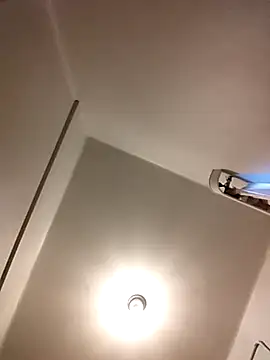 AcetousAbb online show from November 2025 03:28:02 AM