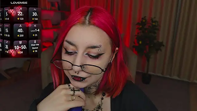 Snapshot of Mistress__Marcelline chatting on July 2026 02:18:01 AM Mistress Marcelline online show from July 2026 02:18:01 AM