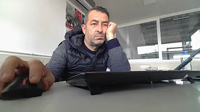 rafasilva3535 online show from October 2025 06:56:02 AM