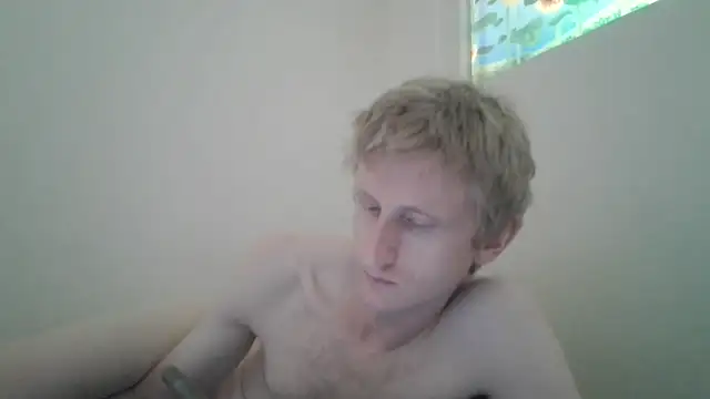 Snapshot of tcute0 chatting on April 2026 04:19:01 AM tcute0 online show from April 2026 04:19:01 AM