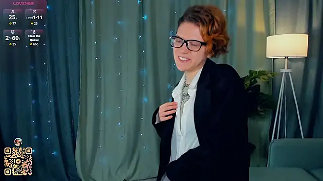 Snapshot of EdlinGathright chatting on March 2026 04:30:02 AM EdlinGathright online show from March 2026 04:30:02 AM