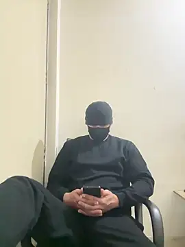 Snapshot of Atngt_69 chatting on December 2025 04:33:01 PM Atngt 69 online show from December 2025 04:33:01 PM