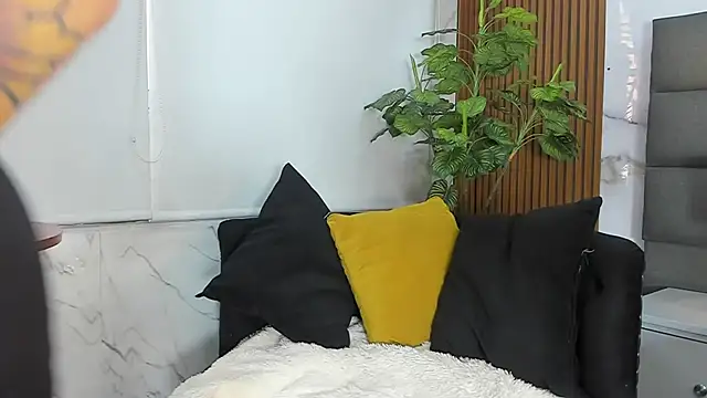 Snapshot of AnastasiaBelov chatting on April 2026 12:28:02 PM AnastasiaBelov online show from April 2026 12:28:02 PM