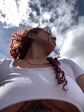 haally-mll online show from October 2025 06:30:01 PM