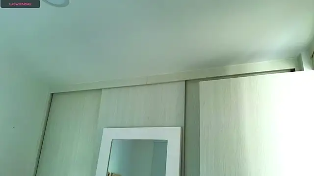 yulian vasquez online show from September 2025 11:56:01 AM