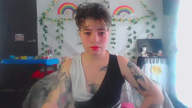 Mitsuha gate online show from April 2026 04:22:01 PM