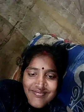 Guriya0076 online show from February 2026 06:53:02 PM