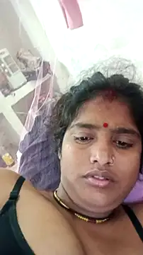 Snapshot of Guriya0076 chatting on March 2026 10:02:02 PM Guriya0076 online show from March 2026 10:02:02 PM