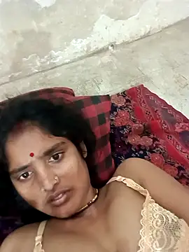 Snapshot of Guriya0076 chatting on April 2026 12:41:01 AM Guriya0076 online show from April 2026 12:41:01 AM