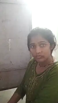 Guriya0076 online show from May 2026 12:46:01 PM