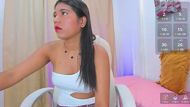 andrea sanchezz online show from September 2025 01:34:02 PM