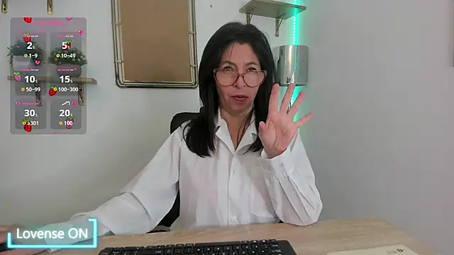 SabinaDeluxe cg online show from October 2025 01:31:02 PM