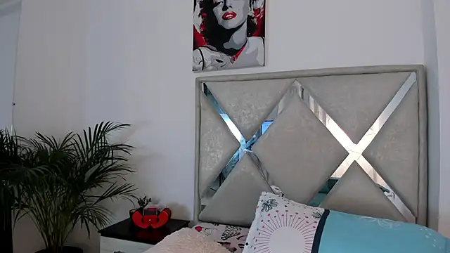 Snapshot of abby_jones2 chatting on February 2026 03:13:01 AM abby jones2 online show from February 2026 03:13:01 AM