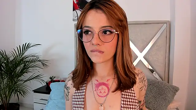 Snapshot of abby_jones2 chatting on February 2026 03:46:02 AM abby jones2 online show from February 2026 03:46:02 AM