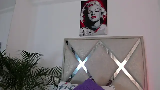 Snapshot of abby_jones2 chatting on March 2026 02:13:01 AM abby jones2 online show from March 2026 02:13:01 AM