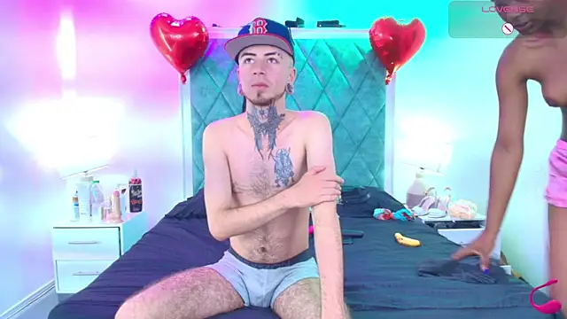 Asha zuri and adam online show from September 2025 12:41:02 PM