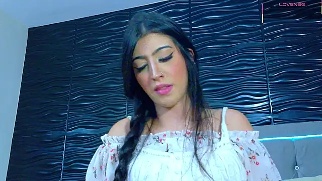 Snapshot of Ambar_Bull chatting on October 2025 01:40:02 PM Ambar Bull online show from October 2025 01:40:02 PM