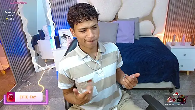 Snapshot of Ette_tay chatting on November 2025 03:38:01 AM Ette tay online show from November 2025 03:38:01 AM