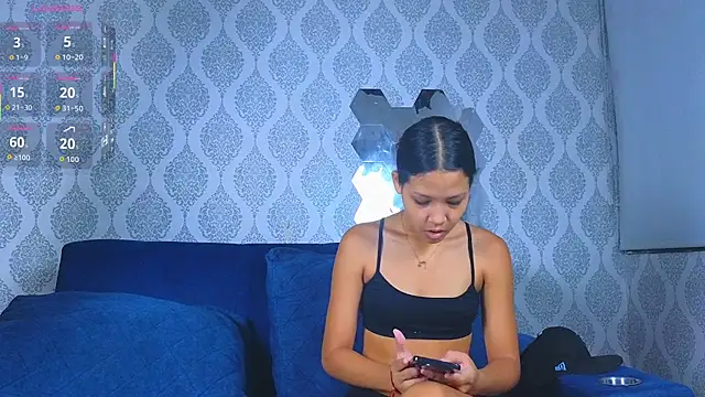 Snapshot of Hotcouple_222 chatting on October 2025 07:29:01 AM Hotcouple 222 online show from October 2025 07:29:01 AM