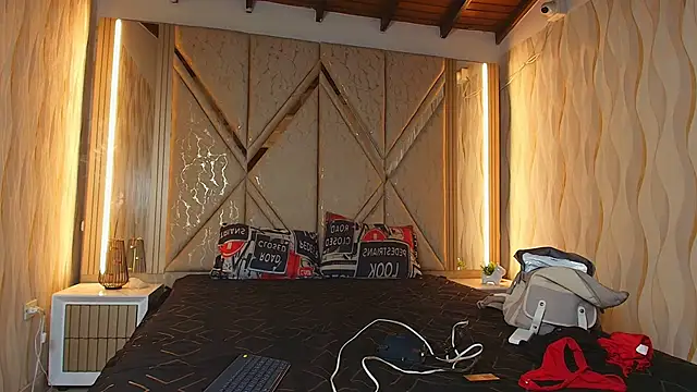 Hotcouple 222 online show from March 2026 07:20:02 AM