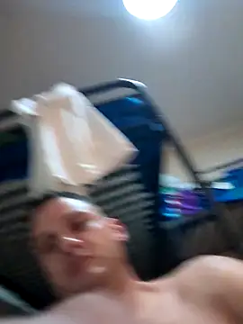 Snapshot of beastontop10 chatting on October 2025 10:24:01 AM beastontop10 online show from October 2025 10:24:01 AM