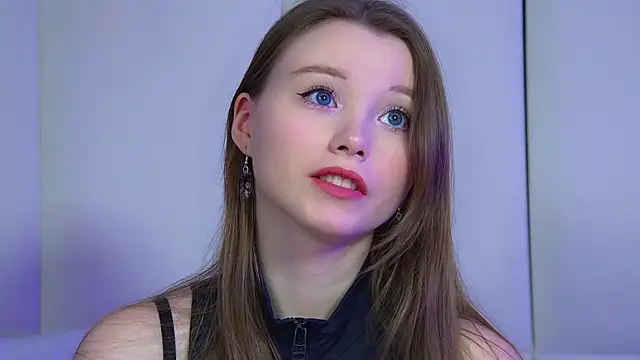 Snapshot of KeiraAsti chatting on March 2026 06:06:02 AM KeiraAsti online show from March 2026 06:06:02 AM