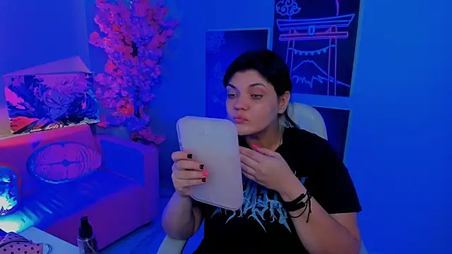 MaryHarrys online show from September 2025 08:41:01 PM