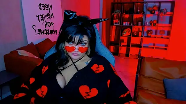 MaryHarrys online show from October 2025 08:43:02 PM