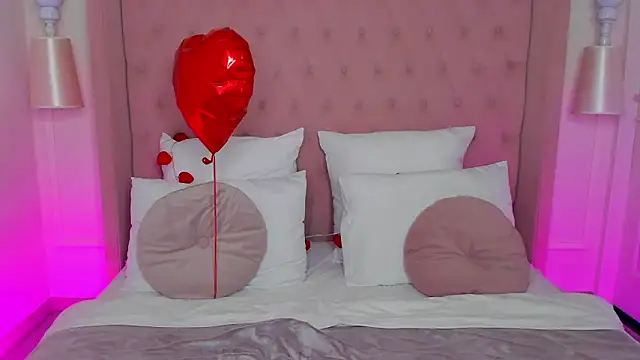 MilaMour online show from February 2026 07:21:02 AM