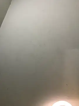 Snapshot of StrawberryXpeach chatting on March 2026 10:43:01 PM StrawberryXpeach online show from March 2026 10:43:01 PM