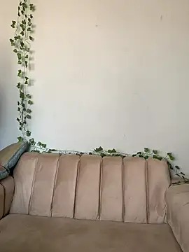 Snapshot of StrawberryXpeach chatting on April 2026 11:19:01 AM StrawberryXpeach online show from April 2026 11:19:01 AM