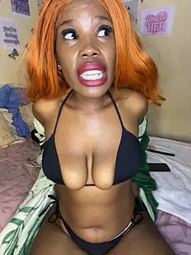 Caramel Mellow online show from October 2025 09:01:01 PM