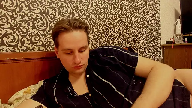 Snapshot of romiosabrino chatting on April 2026 08:31:02 PM romiosabrino online show from April 2026 08:31:02 PM