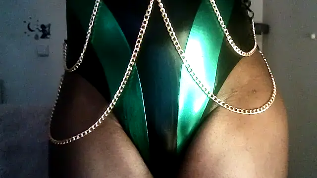 Snapshot of Chatdoll2 chatting on November 2025 06:10:01 PM Chatdoll2 online show from November 2025 06:10:01 PM